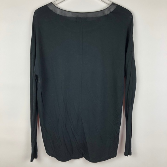 NWT Trouve M Shimmer Houndstooth Faux Leather Top - Picture 2 of 8